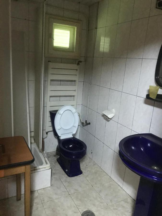Хостел Casa Postolache Совежа Экстерьер фото